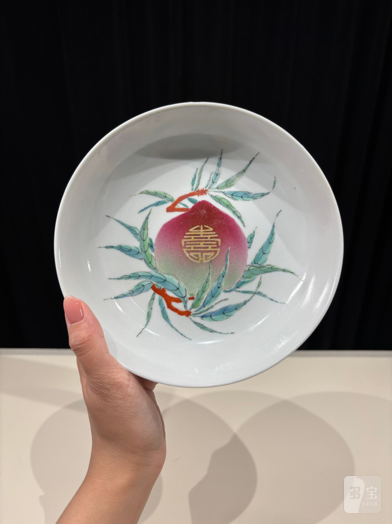 清光绪 粉彩寿桃纹盘一对 - 图6